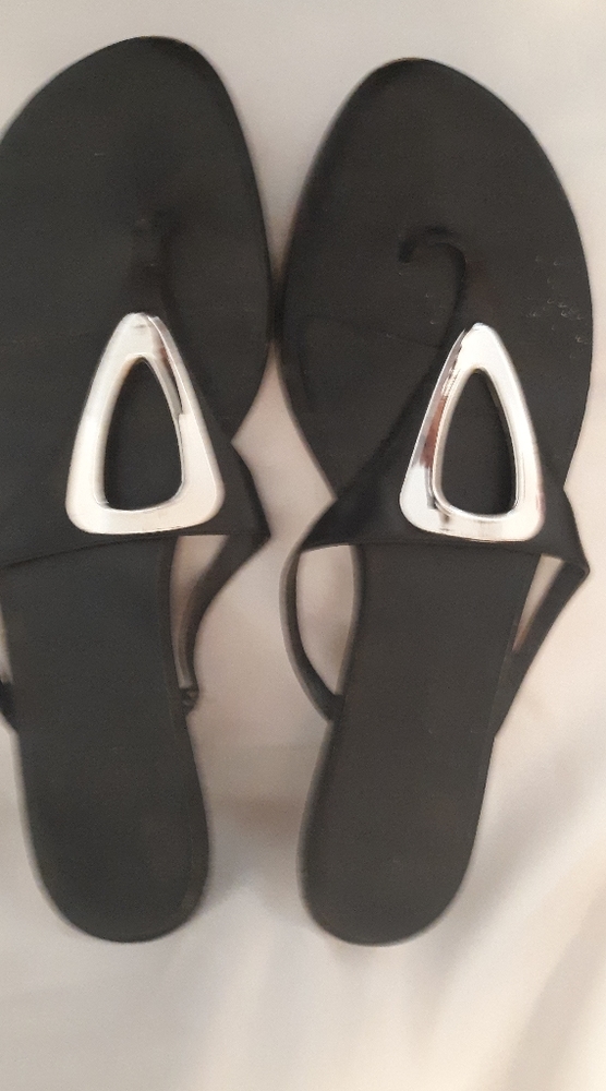 Black important dress or casual sandals size 10